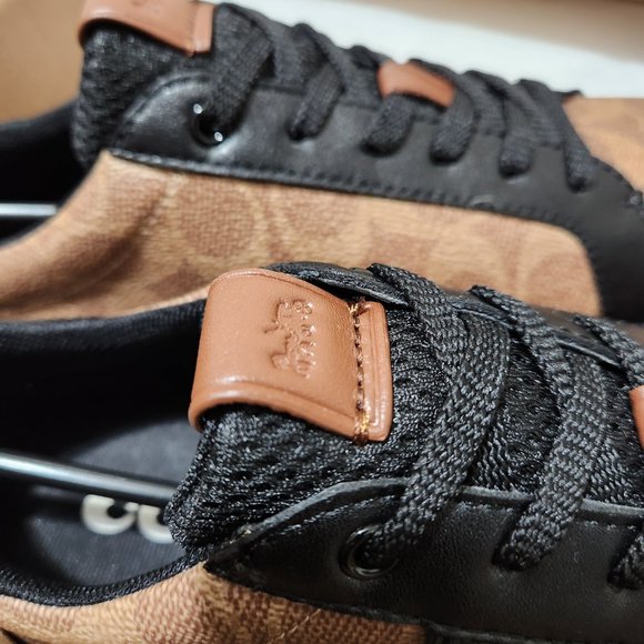 COACH.     Lowline Low Top Sneaker In Signature Canvas - Picture 4 of 5